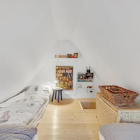 1 Bedroom In بيت للعطل
